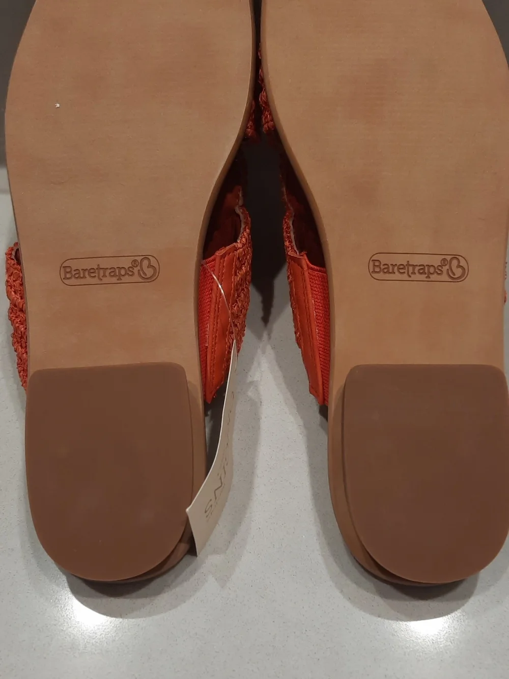 BareTraps breathable woven